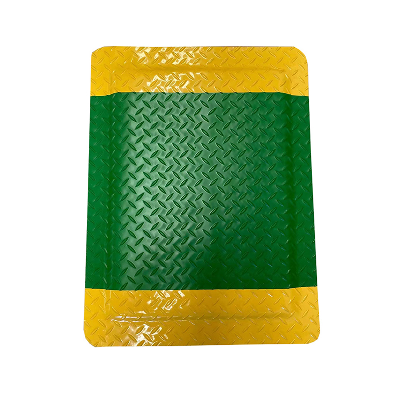 ESD-vapauttaminen lattiamatto