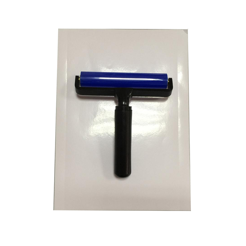 DCR -tyynyvalkoinen tausta